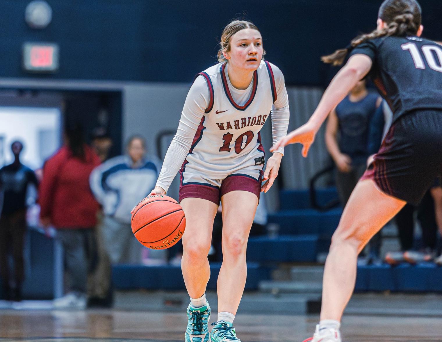 Slow start leaves Sterling short in semifinal game against Bethel (Ind.)