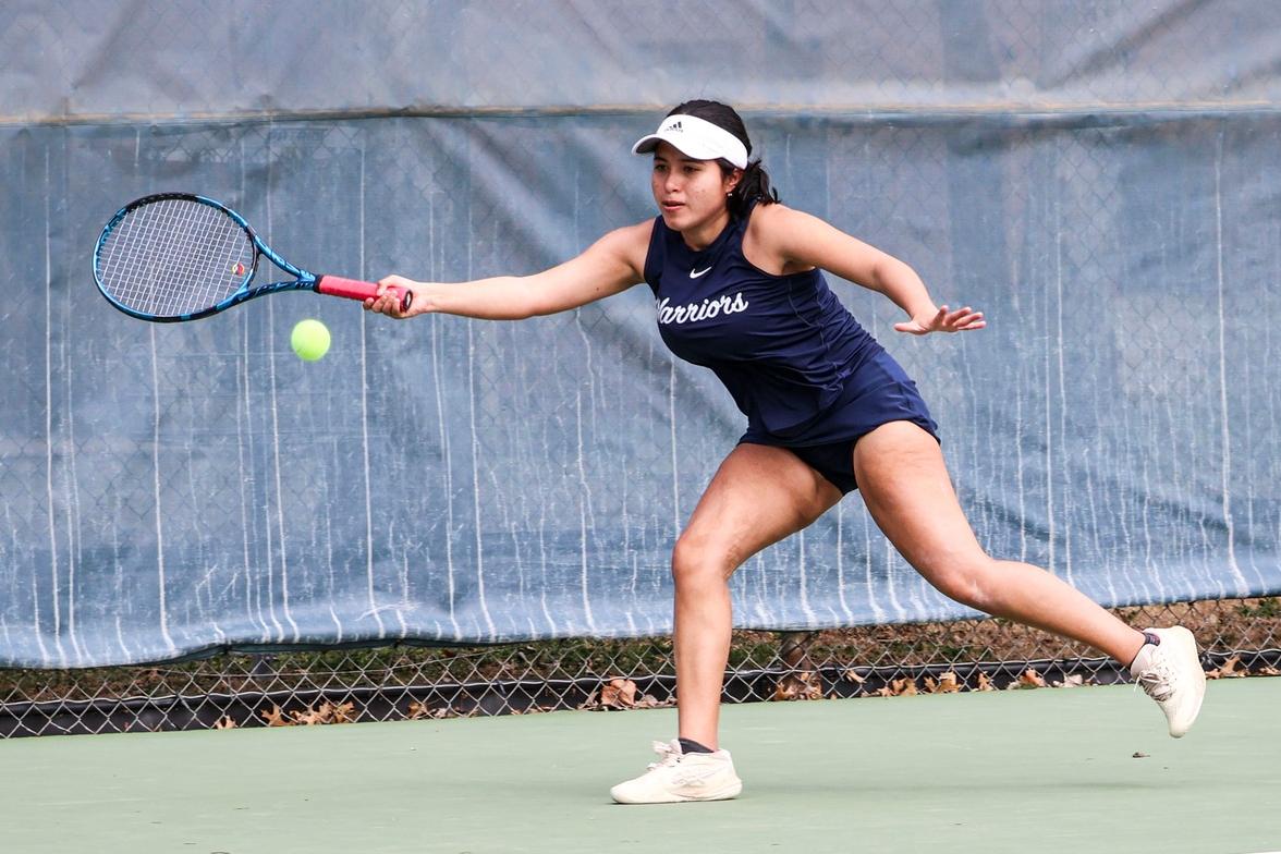 Arroyo gets a win against Saint Mary